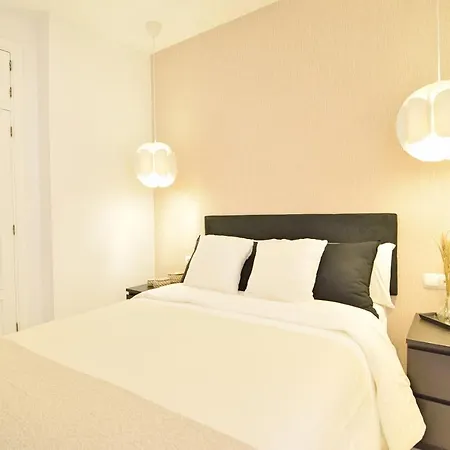 Maclea Apartment *